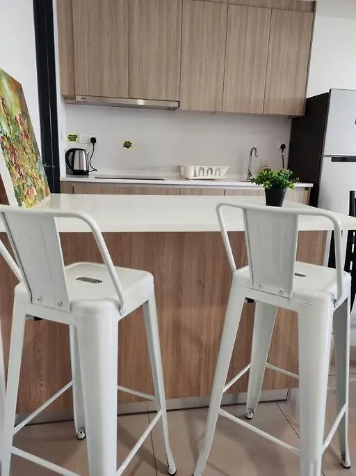 Dual Key 3Br At Macalister 218 Georgetown 32 Wl Daire  George Town