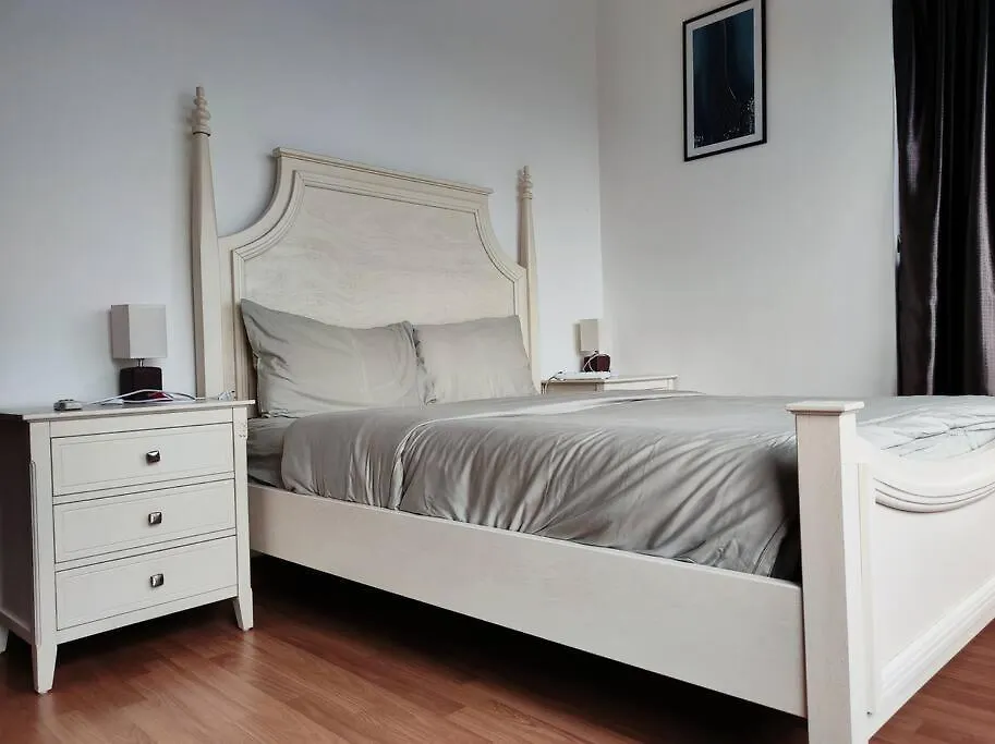 Dual Key 3Br At Macalister 218 Georgetown 32 Wl Daire