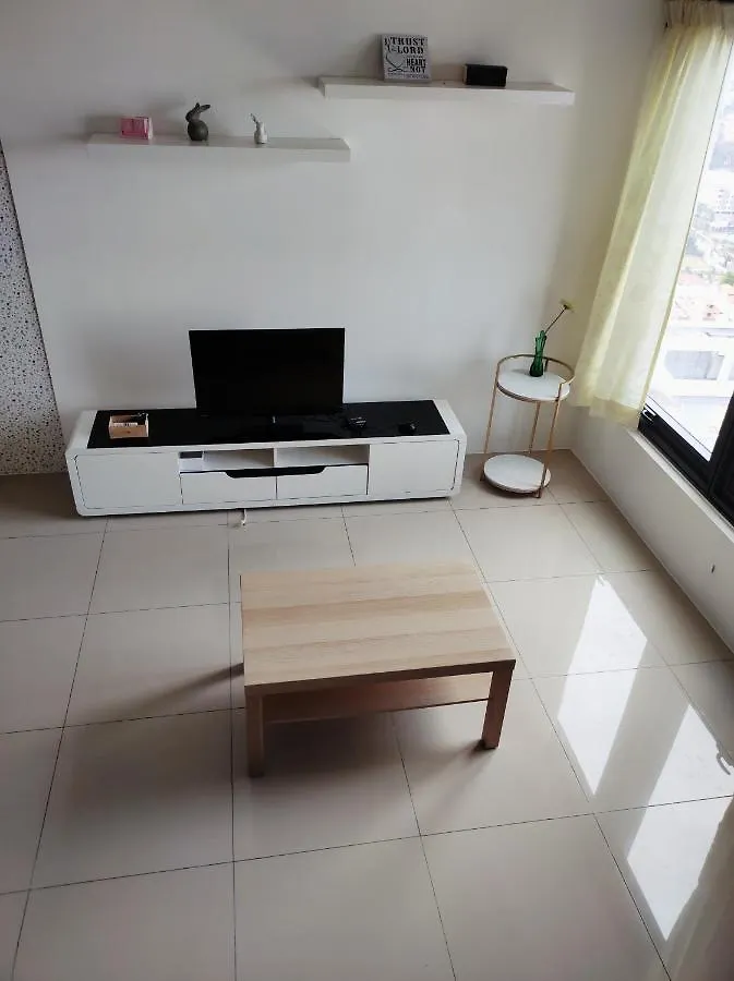 Dual Key 3Br At Macalister 218 Georgetown 32 Wl Daire George Town